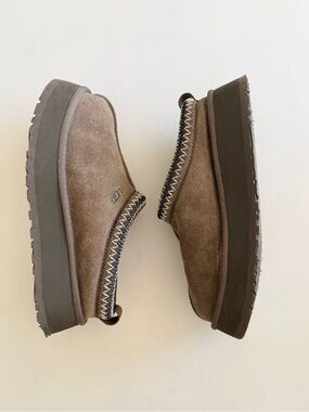 UGG Tasman platform hickory brown slippers
